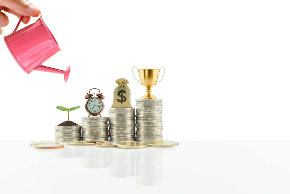 Get Out of Debt While Unemployed: Try These Genius Tactics 3 good financial habits